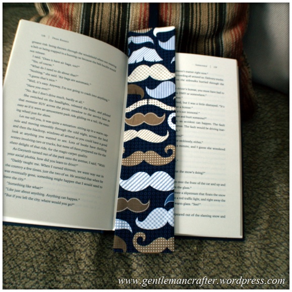 Fabric Friday - Easy To Make Bookmarks - 8