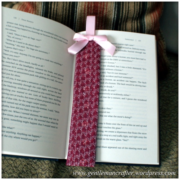 Fabric Friday - Easy To Make Bookmarks - 9